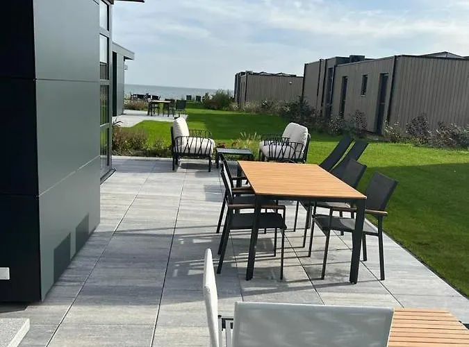 Enkhuizer Wellenzeit Haus Nr 260 *